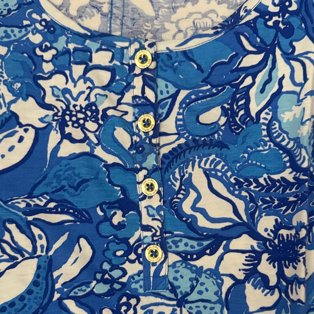 NWOT Lilly Pulitzer Blue and White Floral Lela Henley Dress - Picture 6 of 7